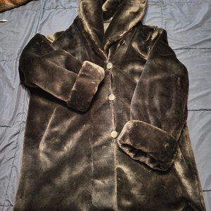 REVERSIBLE Faux Fur Coat